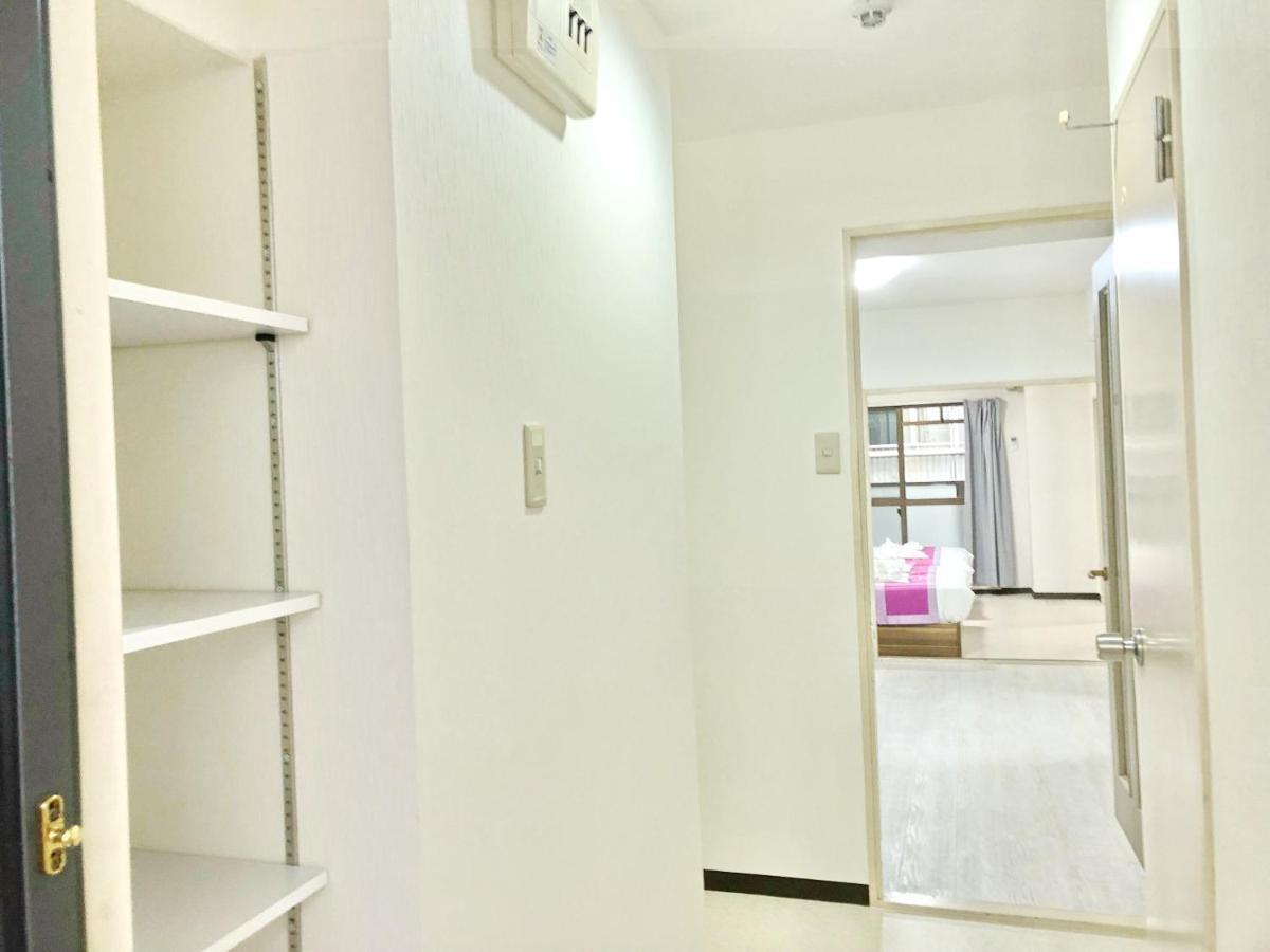 Appartamento Court Saiwaicho Osaka Esterno foto