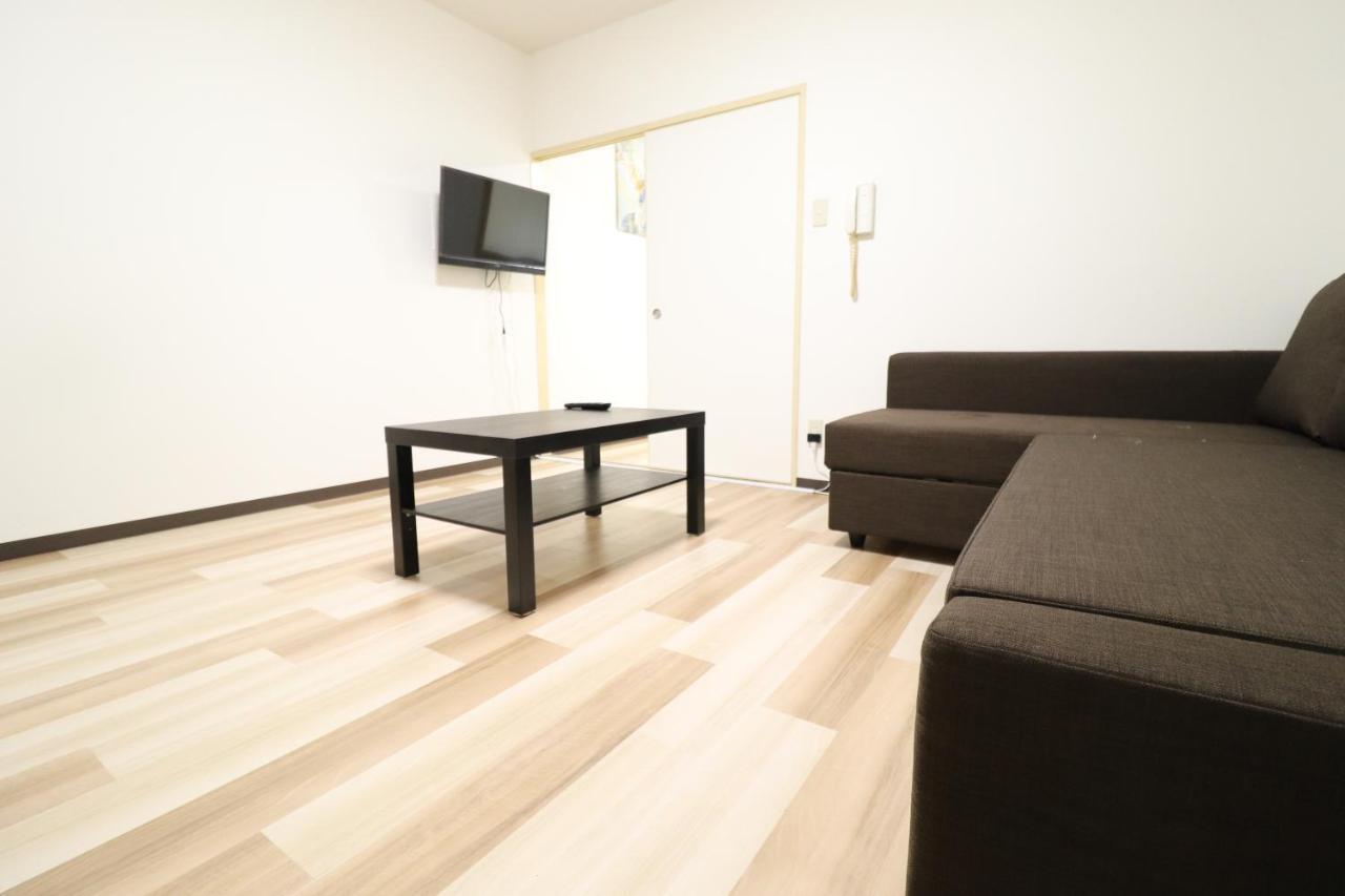 Appartamento Court Saiwaicho Osaka Esterno foto