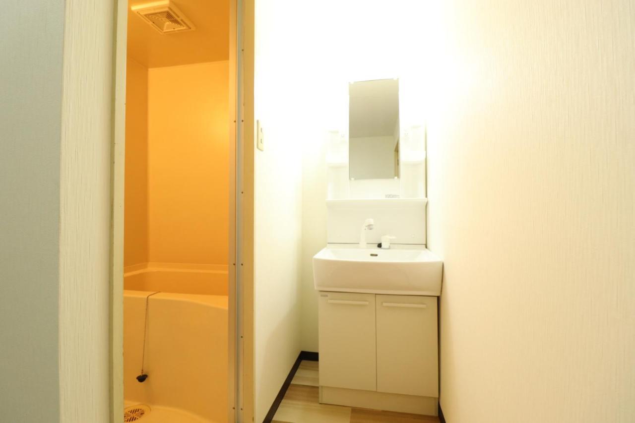 Appartamento Court Saiwaicho Osaka Esterno foto